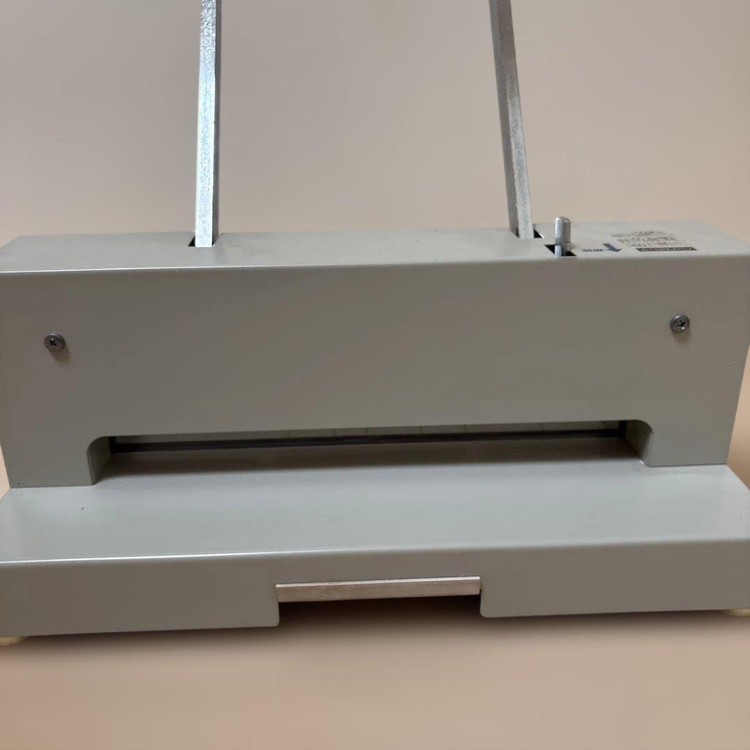 手動 断裁機 PLUS PK-513