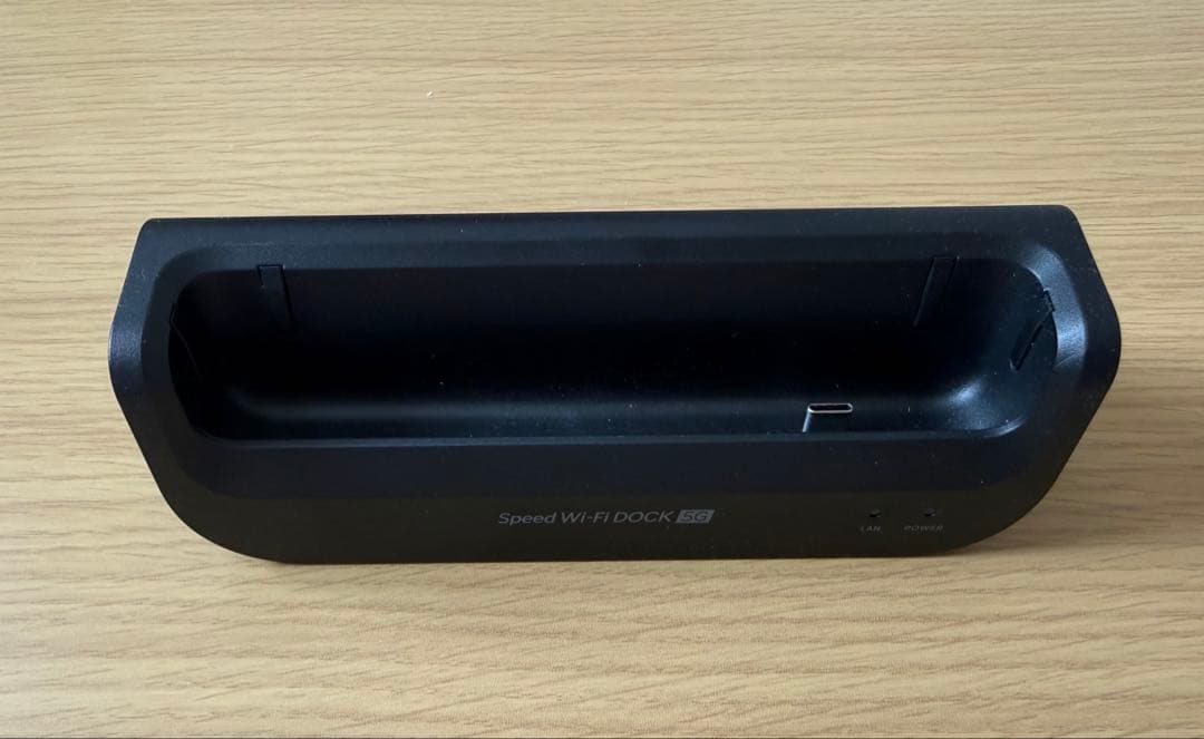 モバイルルーター Speed Wi-Fi DOCK 5G 01