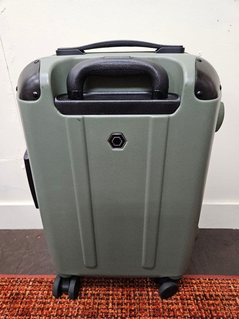 solgaard Carry-on Closet機内持込39L時短スーツケース