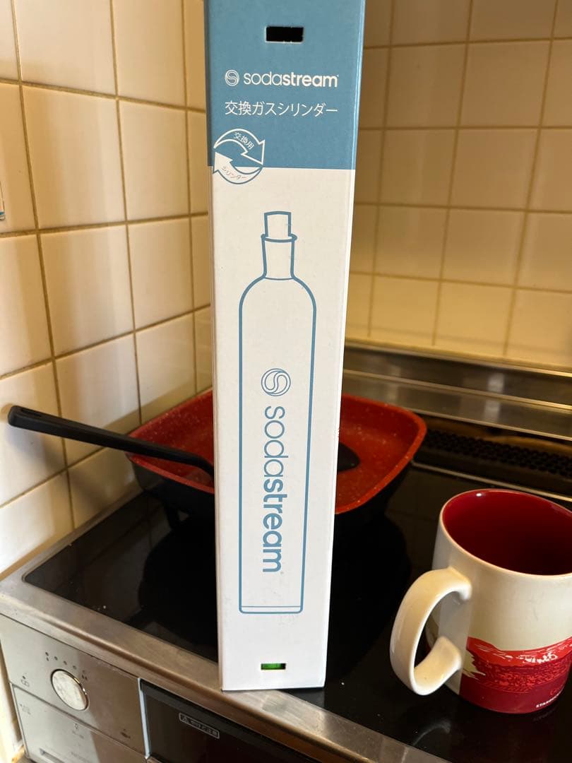 sodastream SPIRIT 炭酸水メーカー ガスシリンダー１本、空2本付