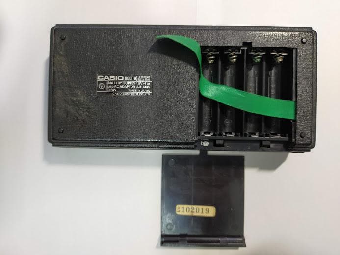 CASIO カシオ 電子計算機ROOT-8　ACアダプタ－付です。計算できます。