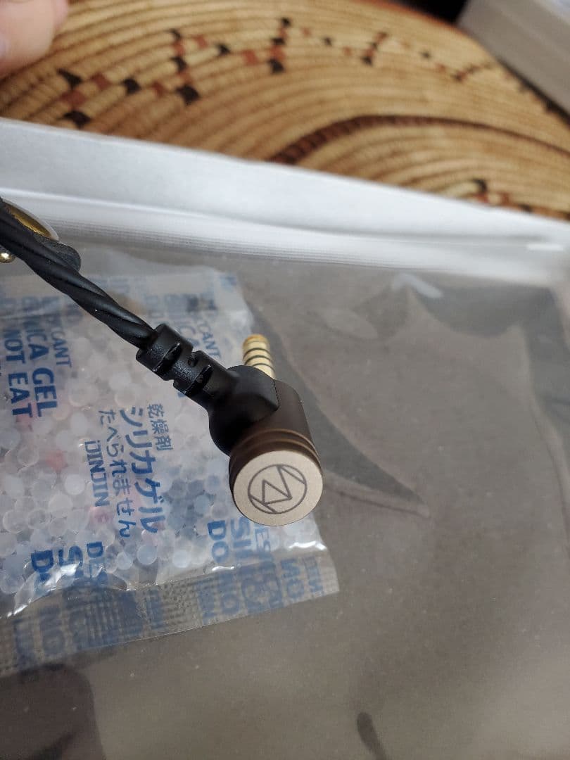 イヤホン BriseWorks MIKAGE 4.4mm 2pin