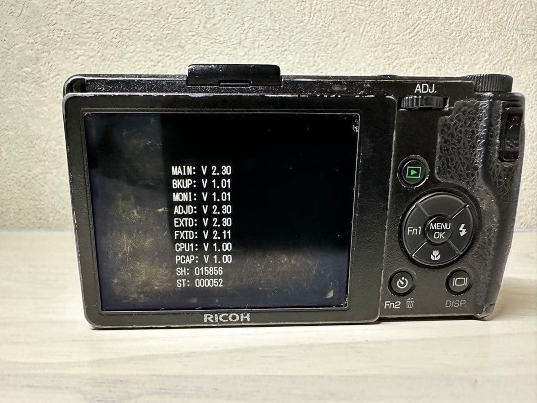 【完動品】RICOH リコー GR Digital IV 4 デジタルカメラ 黒