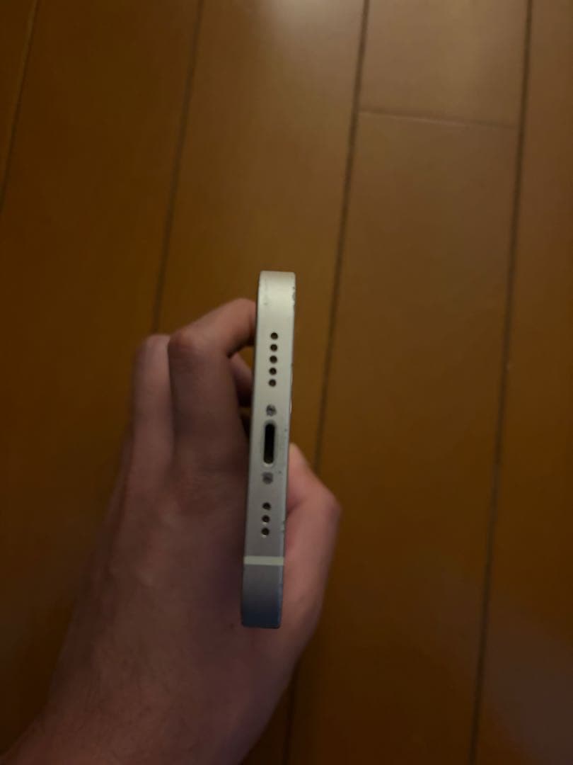 Apple iPhone 13 ホワイト 128GB 箱付き