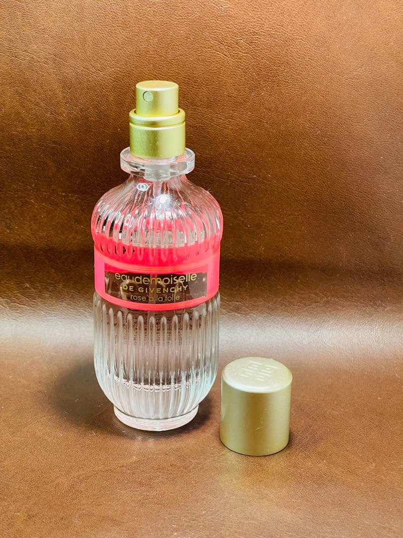 廃盤品 ジバンシー オードモワゼル ローズアラフォリ 50ml