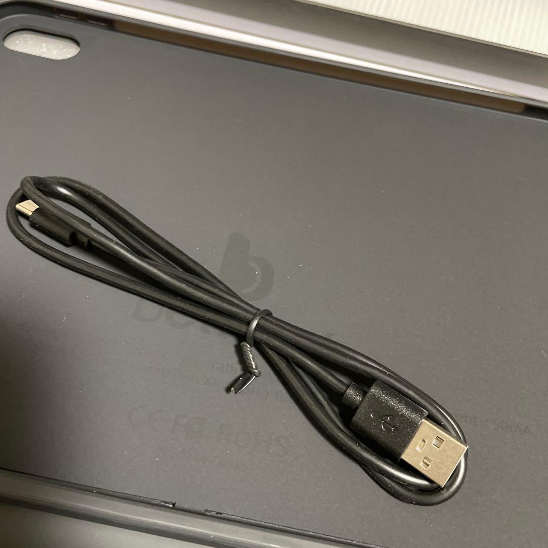 新品 Bettdow マジックキーボード ipad A16 11インチ 磁気吸着