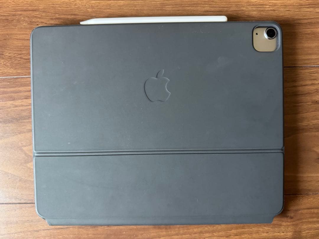 【超美品】iPad Air13インチ　128GB 純正アクセサリー付き