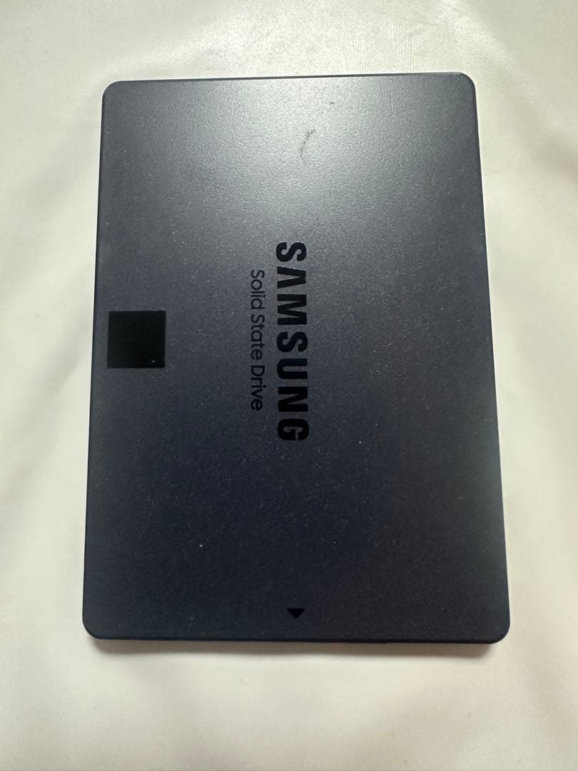 Samsung 870 QVO 1TB SSD 動作確認済