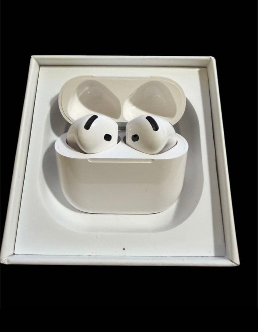 AirPods 4 アクティブノイズキャンセリング搭載