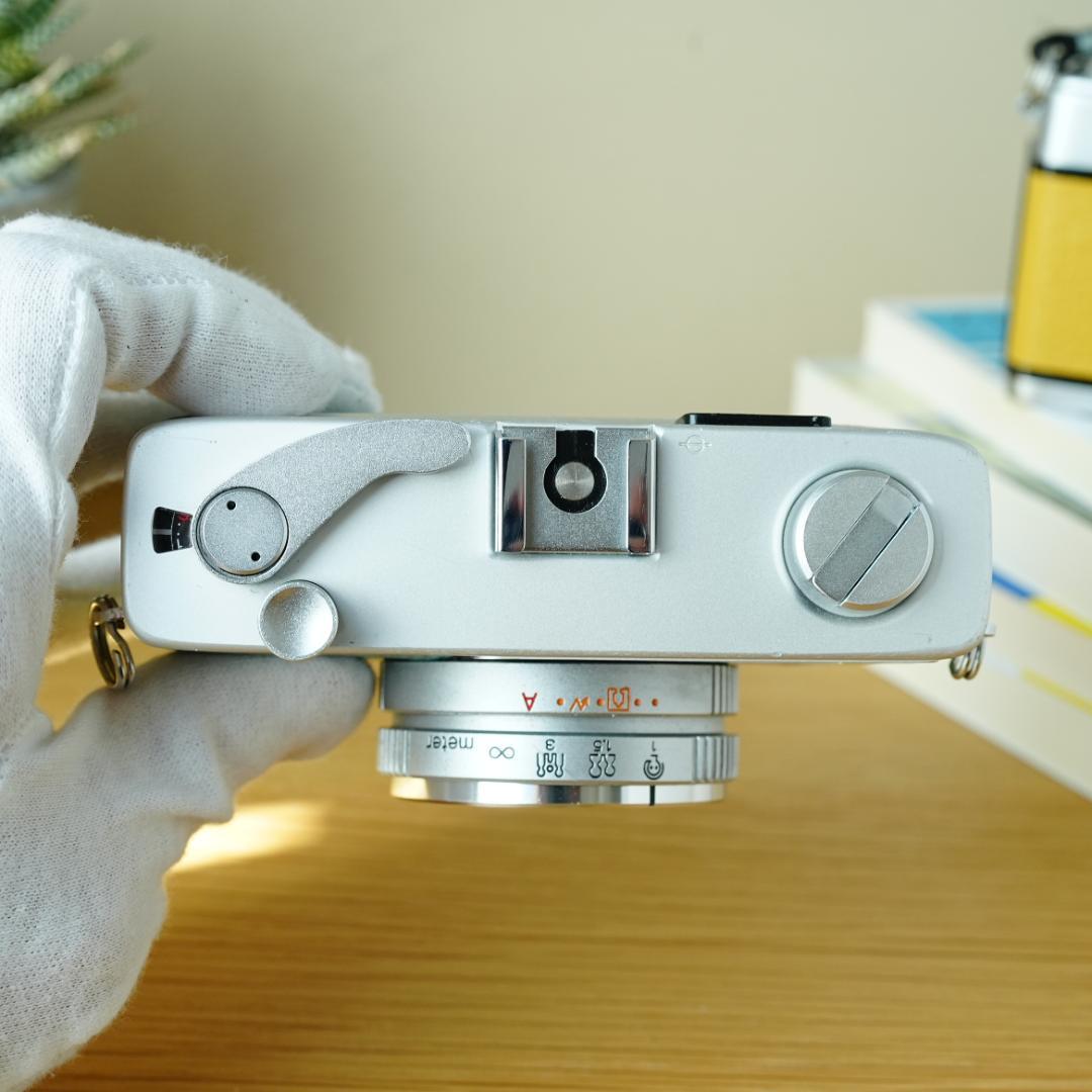 Konica C35 E&L ターコイズブルー【整備済完動品】