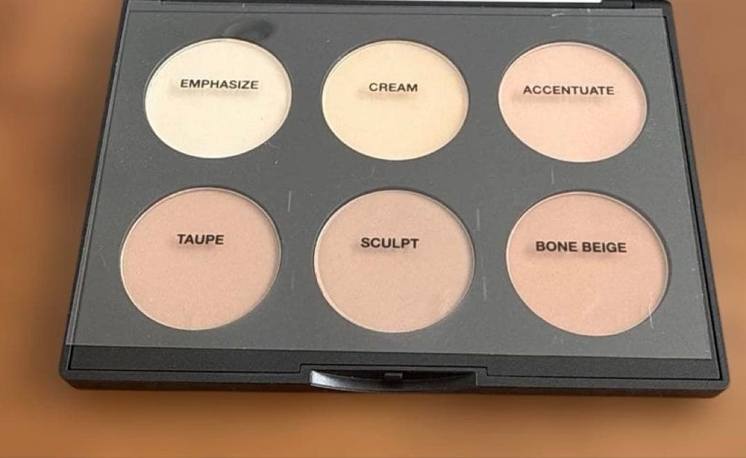 MAC スタジオフィックス スカルプト&シェイプ コントアーパレット ライト