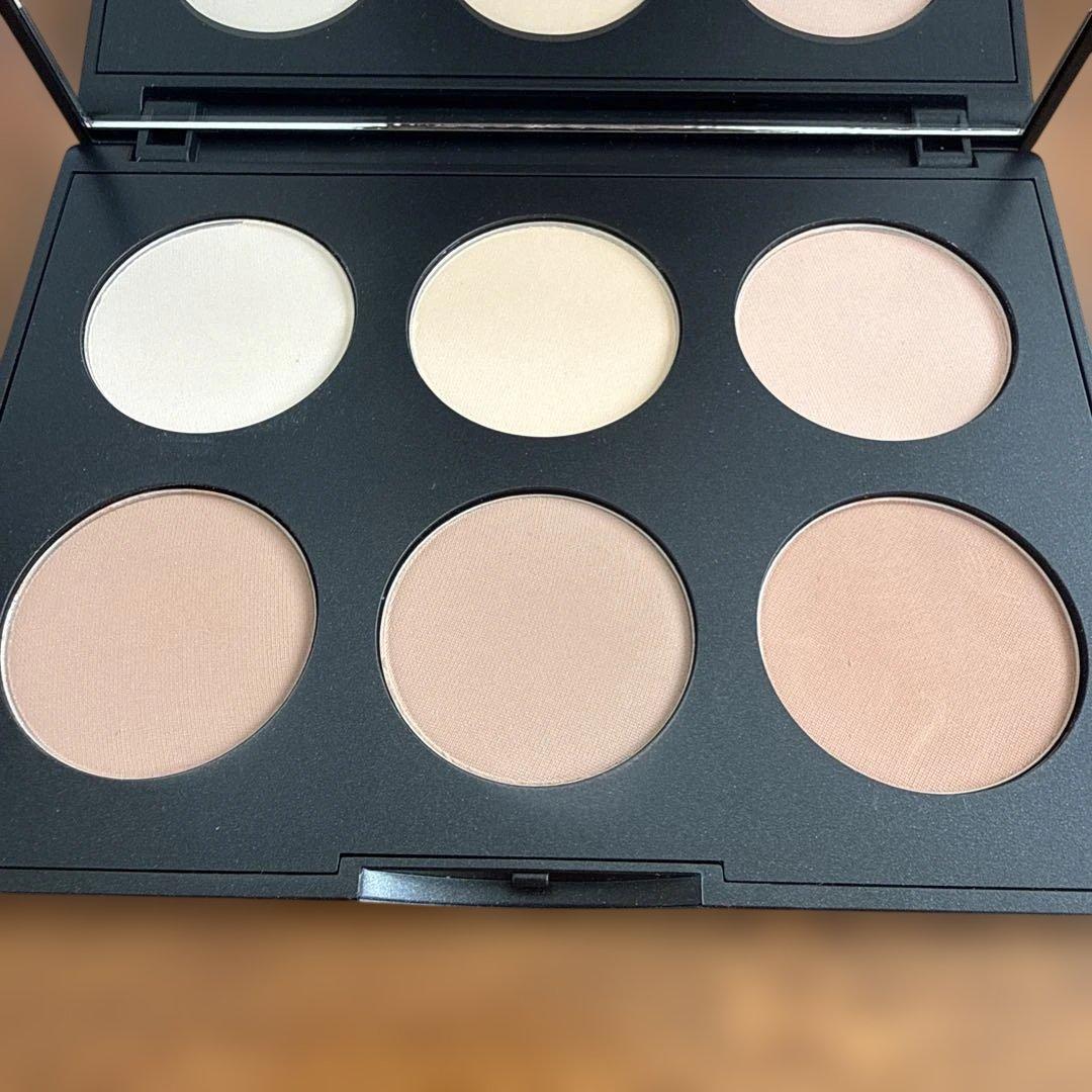 MAC スタジオフィックス スカルプト&シェイプ コントアーパレット ライト