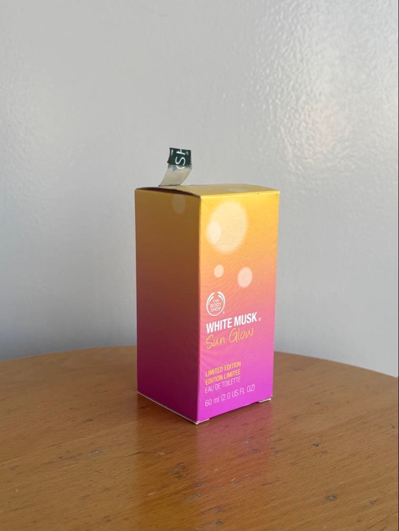 新品未使用THE BODY SHOP WHITE MUSK Sun Glow