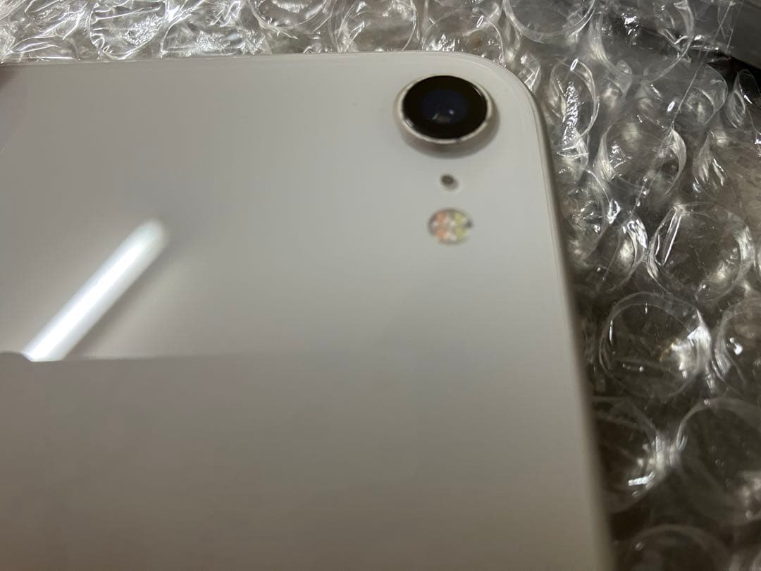 iphone 本体 se 3世代 64 ホワイト