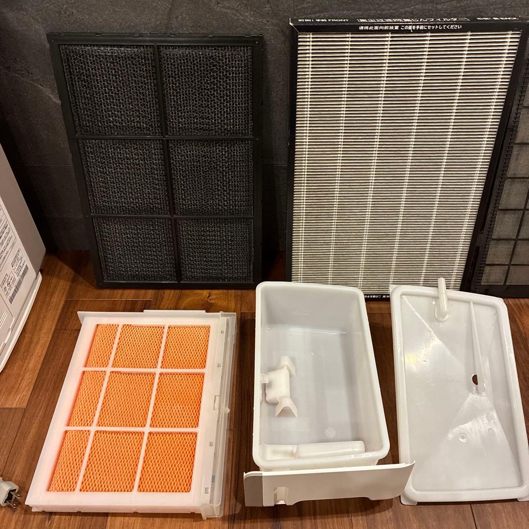 美品☆加湿空気清浄機☆自動おそうじ機能付きクリエア