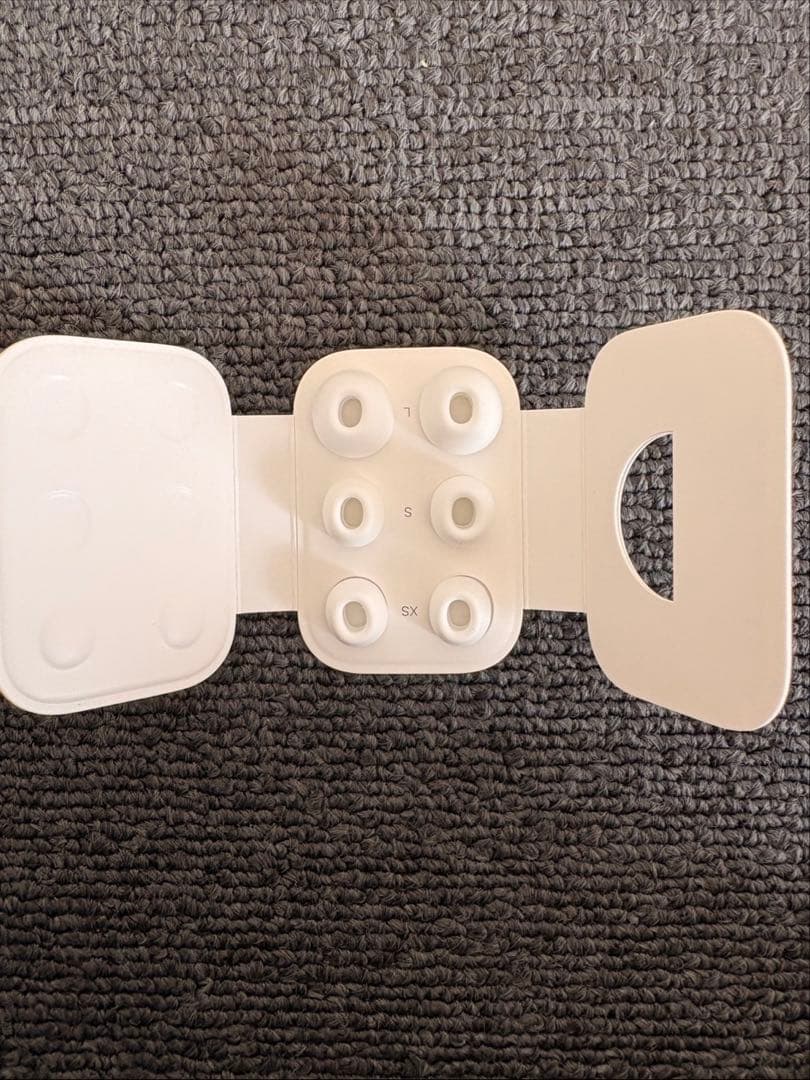 AirPods Pro 第2世代 USB-Cモデル おまけケース付