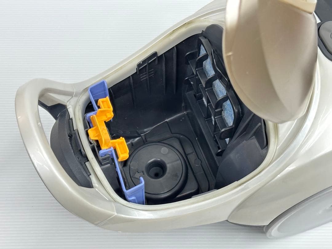 動作保証品　TC-KSF11P-N 2022年製　三菱　掃除機　本体　美品　中古
