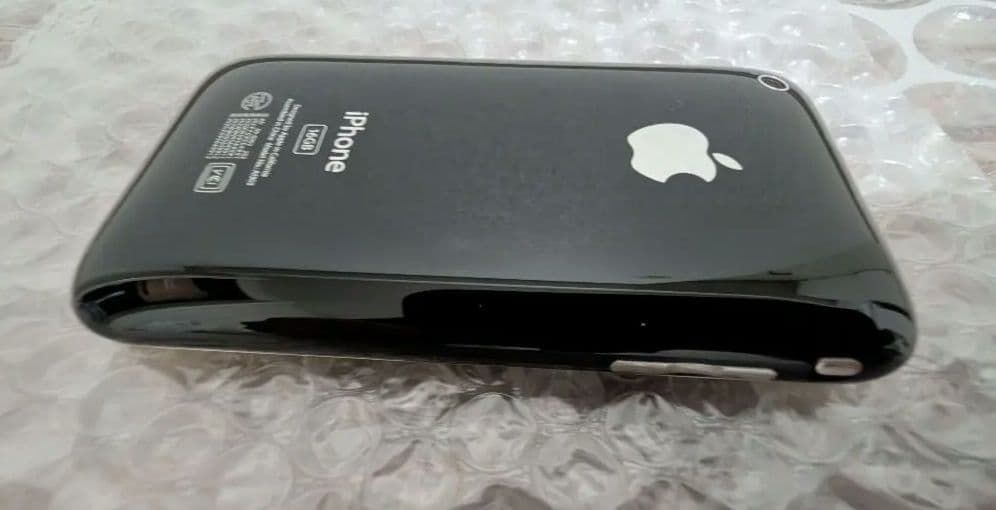 iPhone 3GS 16GB ブラック　ソフトバンク　iphone3GS