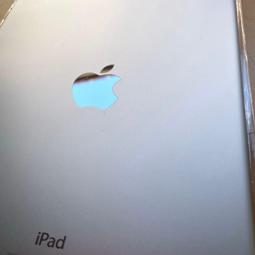 iPad Air2 32GB Cellularモデル シルバー　A1567 #2