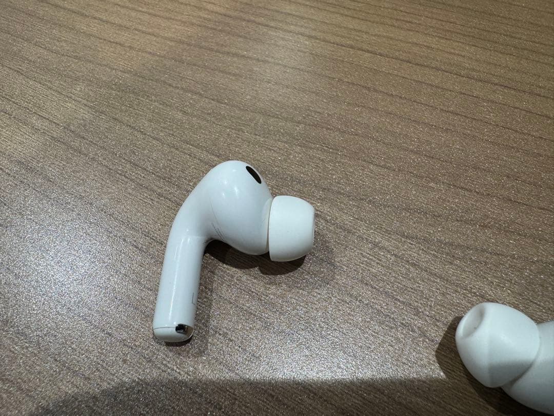 【純正・最新】AirPods Pro 3イヤホンのみ（両耳）動作確認済み