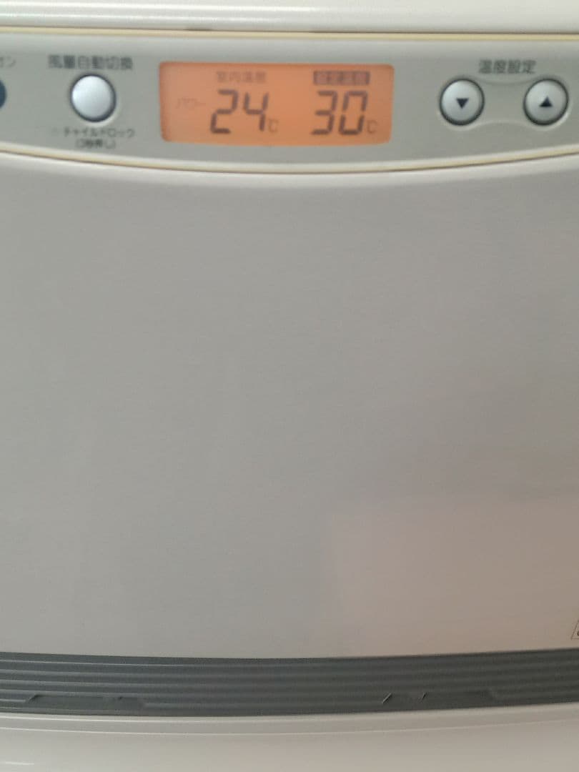 サンポットファンコンベクターFC-61温水暖房　温風機