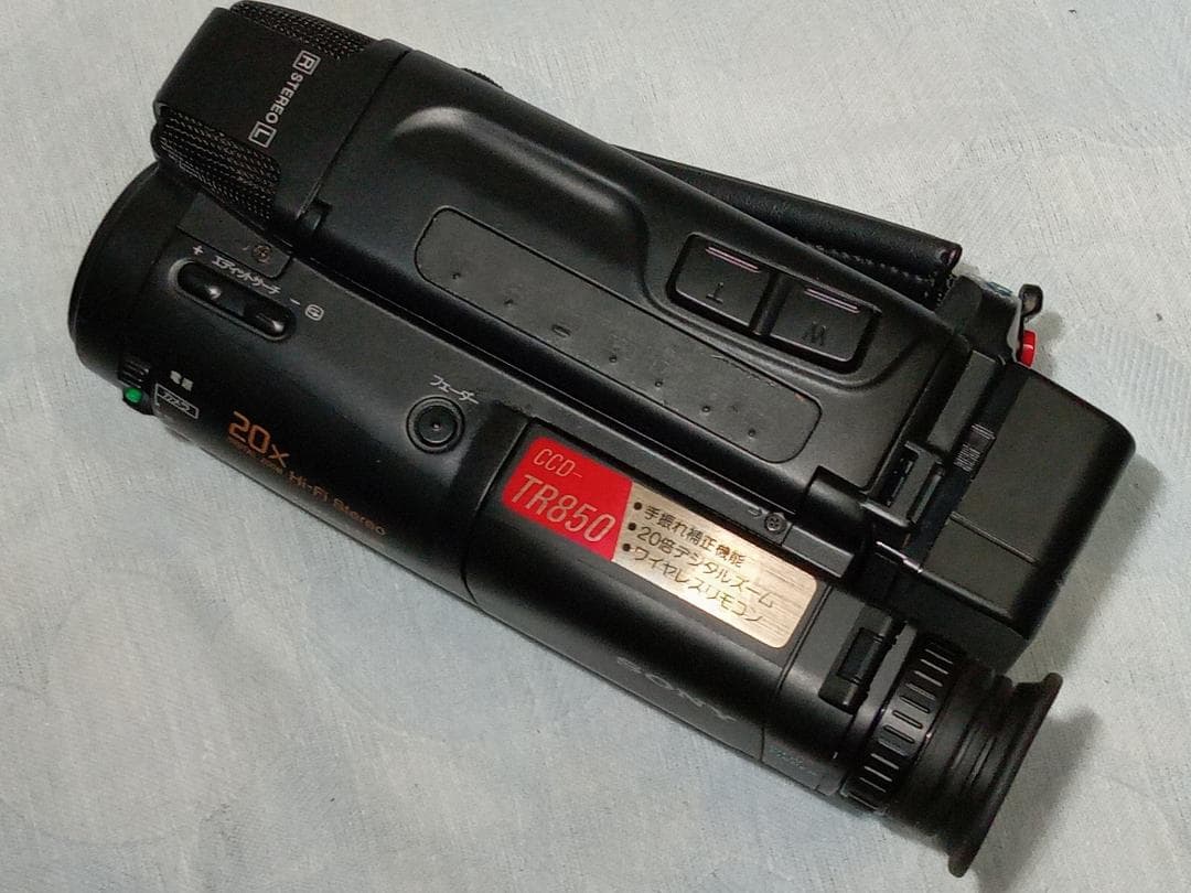 ソニー CCD-TR850 8mmビデオカメラ ジャンク扱い SONY