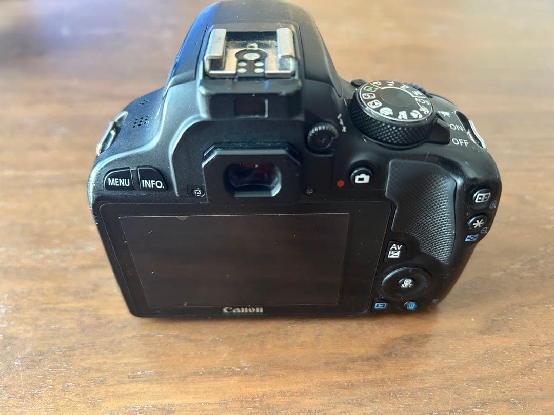 Canon Kiss X7 一眼レフカメラ　望遠レンズ
