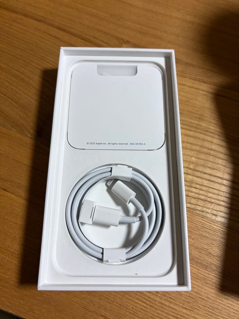 SIMフリー　iPhone14 256GB パープル