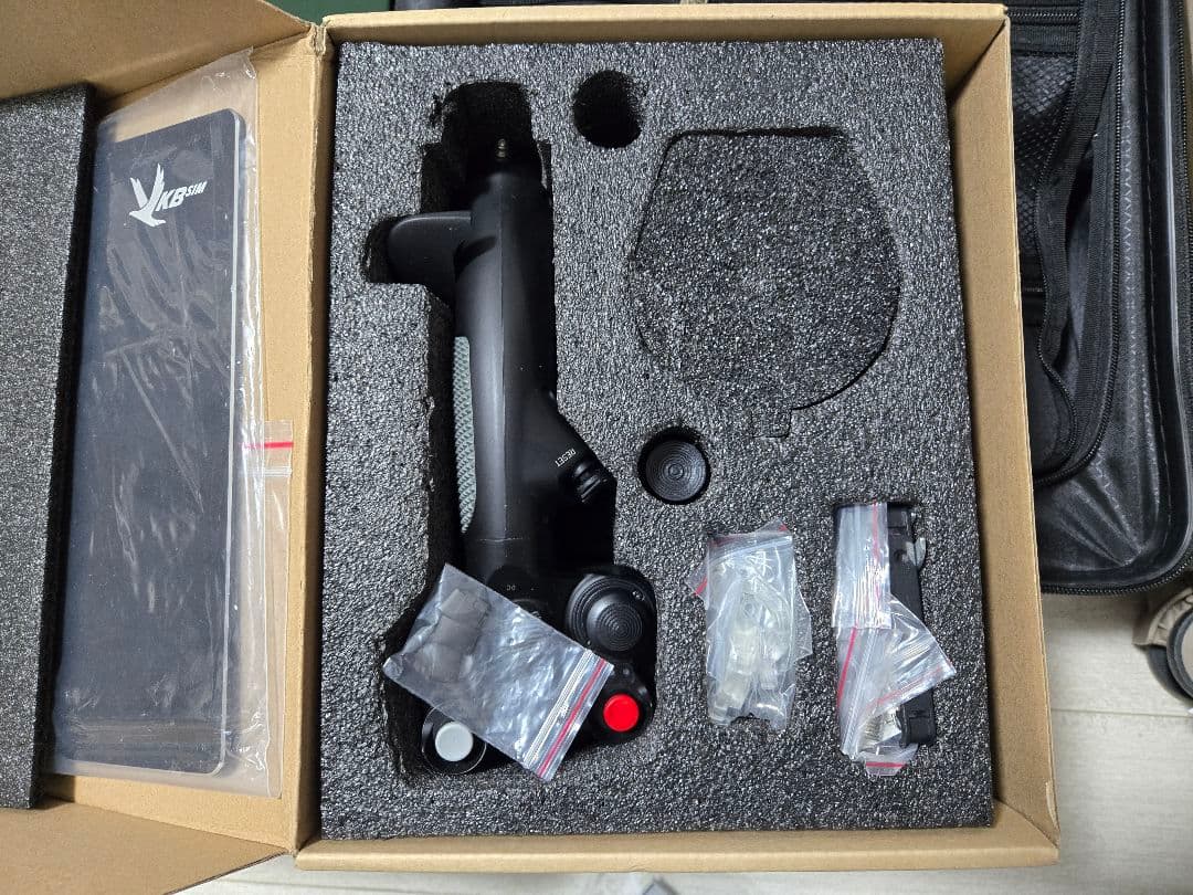 VKB Gunfighter MCG Ultimate フライトスティック