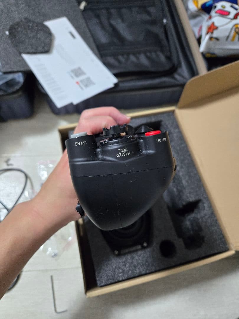 VKB Gunfighter MCG Ultimate フライトスティック