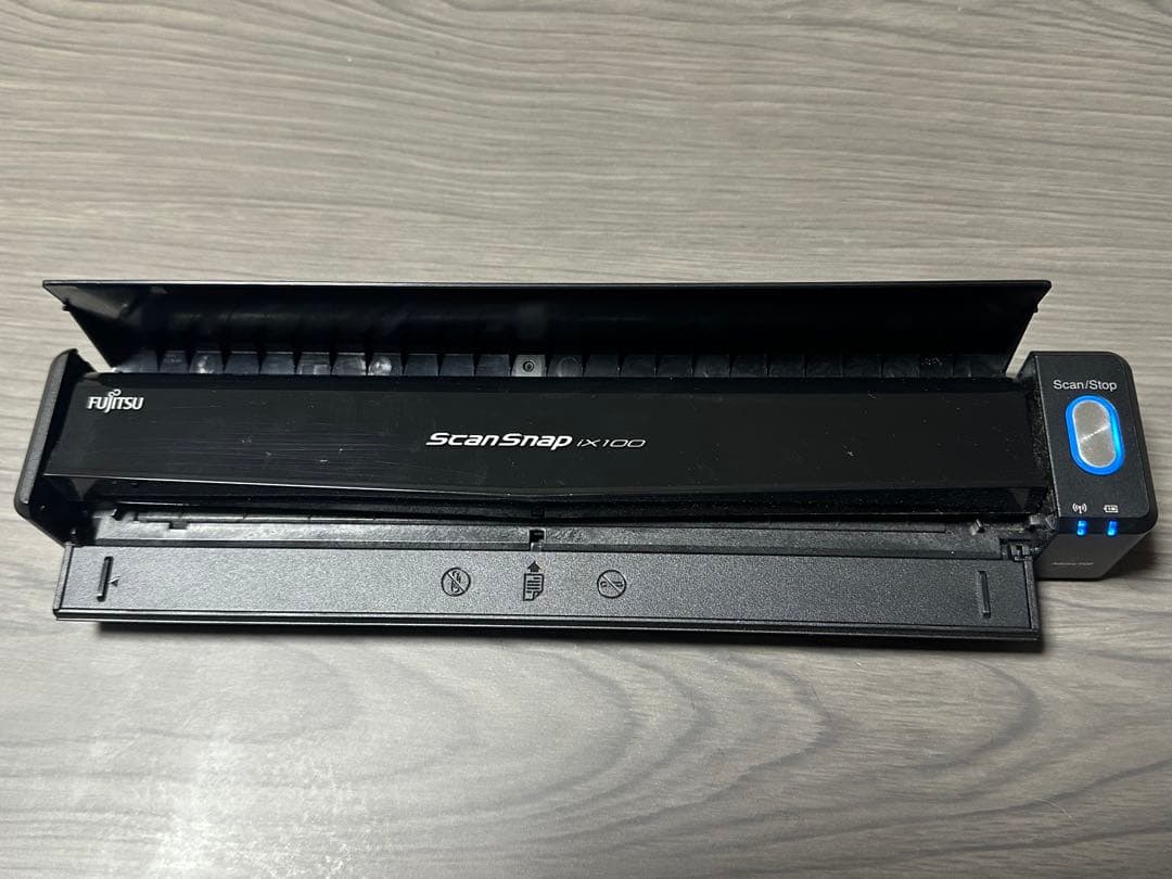Fujitsu ScanSnap IX100 ドキュメントスキャナー