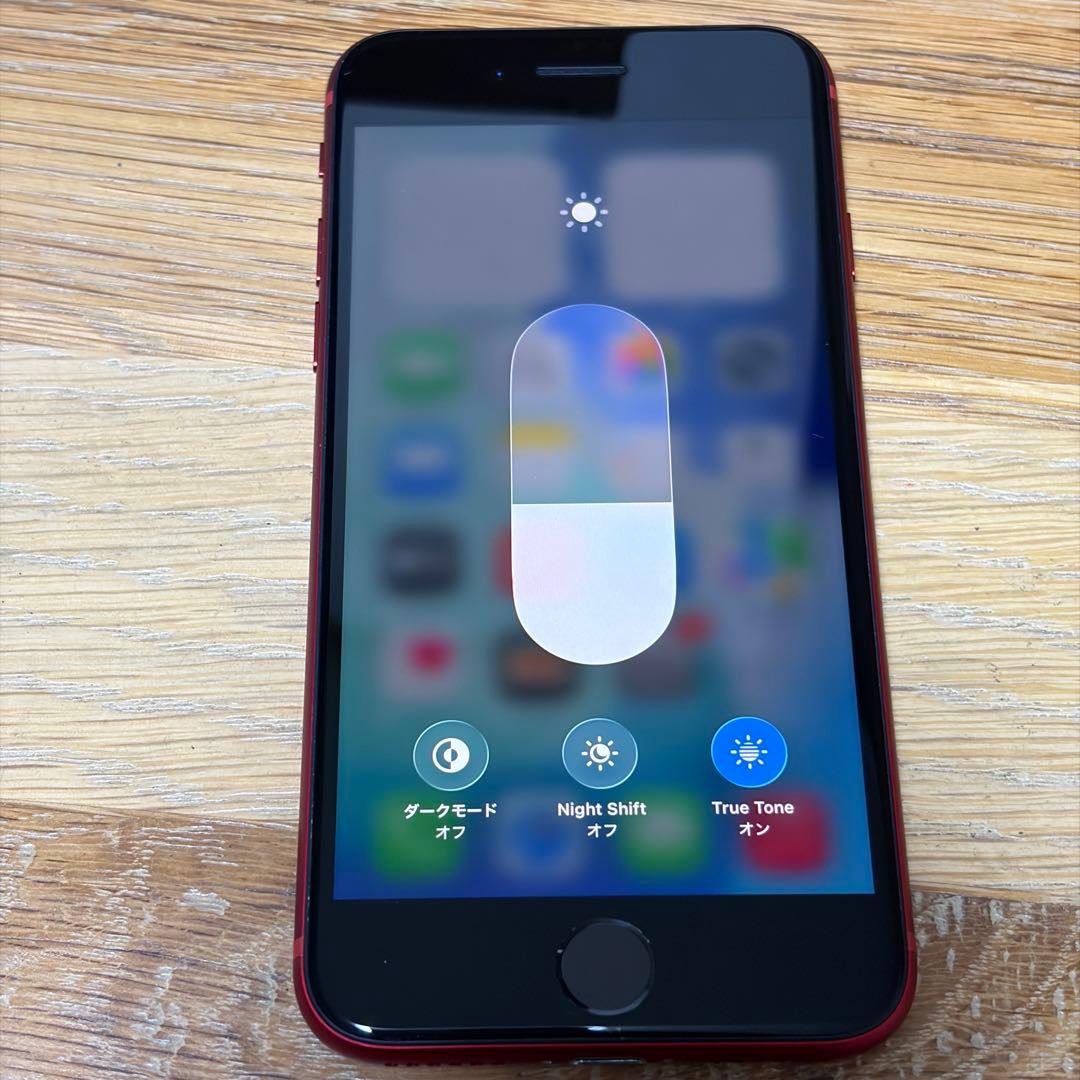 わ*ぃ様 バッテリー新品　iPhoneSE第3世代64GB SIMフリー　美品