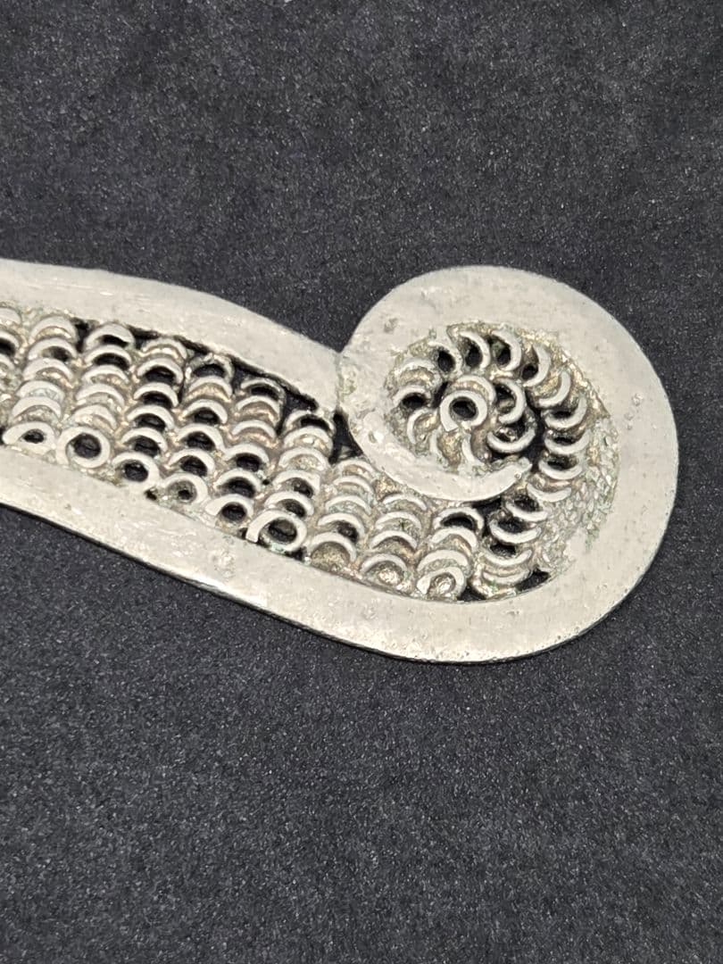 アンティーク ヴィンテージ 透かし彫り装飾アートナイフ 素材不明 約17cm