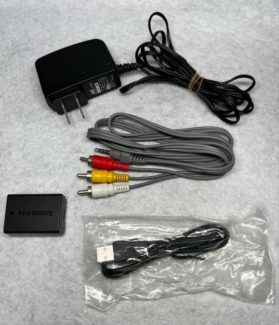 JVC GZ-E880-R デジタルビデオカメラ