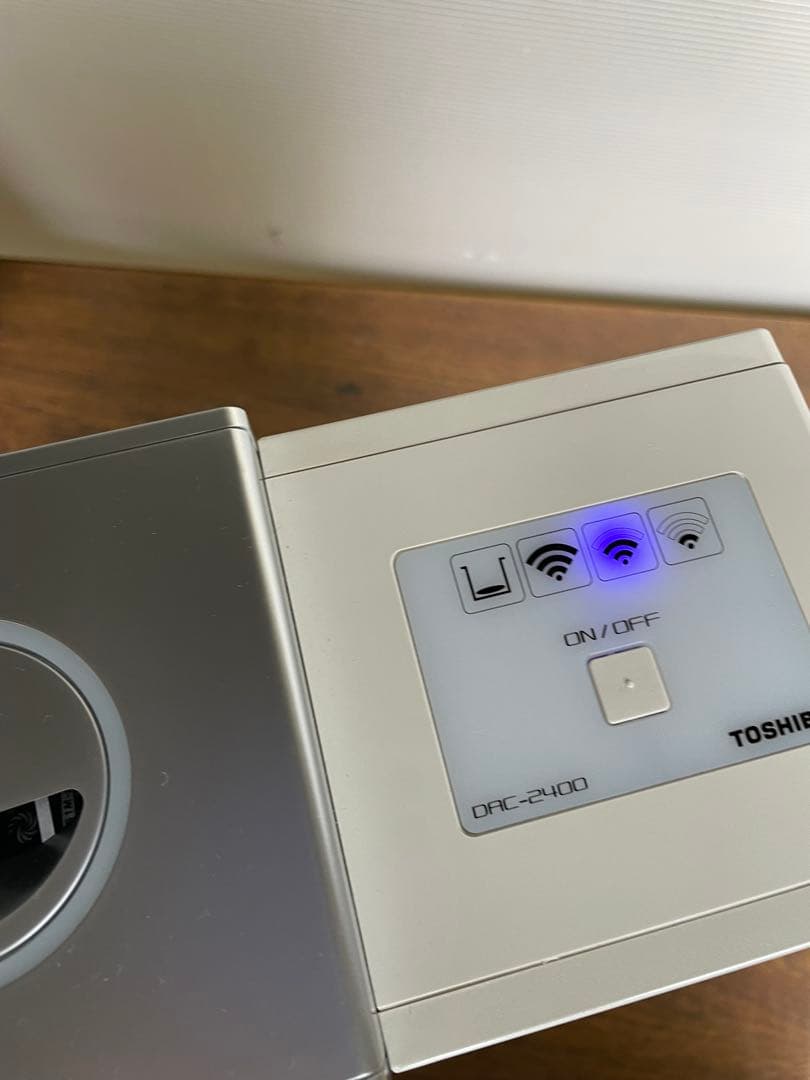 TOSHIBA 消臭器 エアリオン・ワイド DAC-2400(W) ①