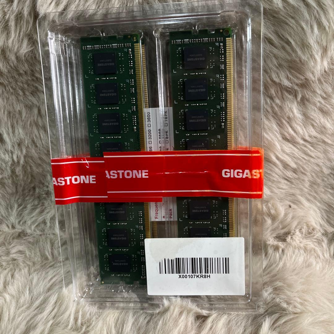 GIGASTONE 8GBx4枚