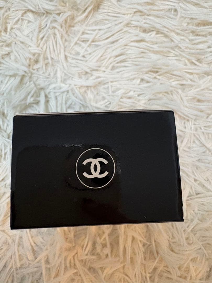 CHANEL LE LIFT LA CRÈME MAIN HAND CREAM