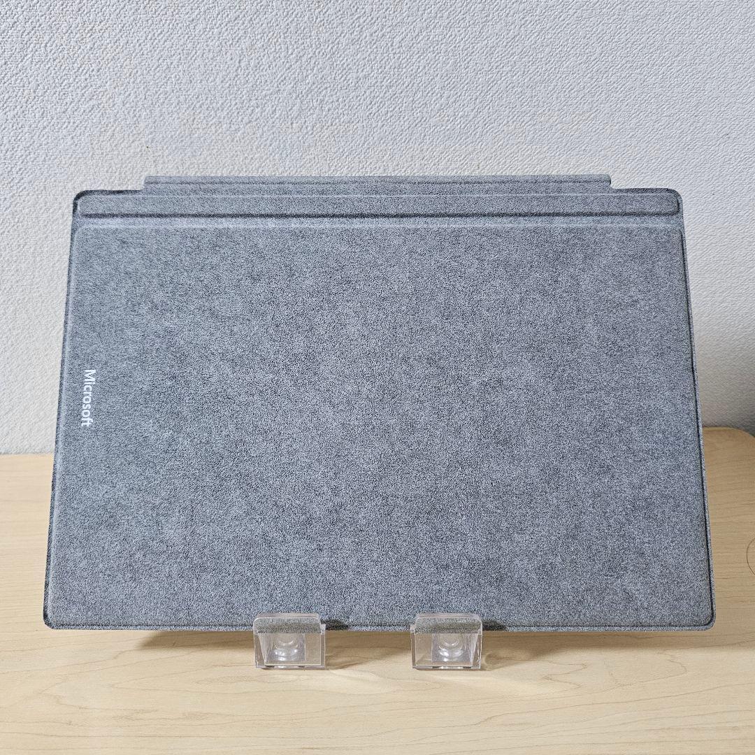 Surface Pro 7／Core i5 10世代／ブラック／ペン