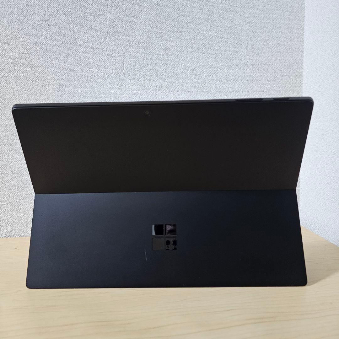 Surface Pro 7／Core i5 10世代／ブラック／ペン