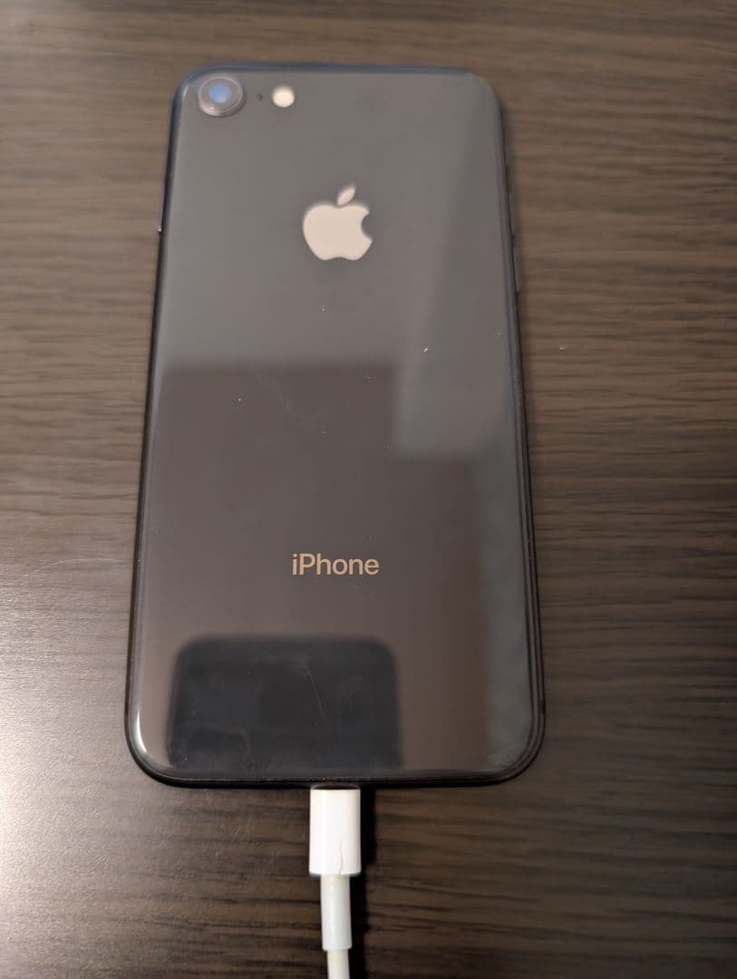Apple iPhone 8 本体 スペースグレイ