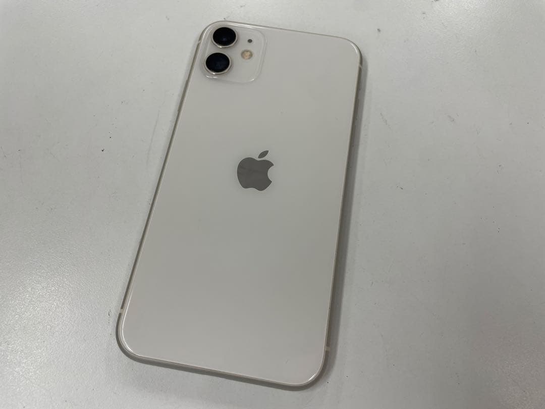 超美品 iPhone11 128GB SIMフリーバッテリー新品100％