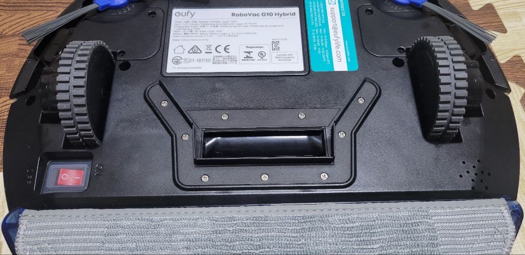 eufy Robovac G10 ハイブリッド ホワイト本体と付属品