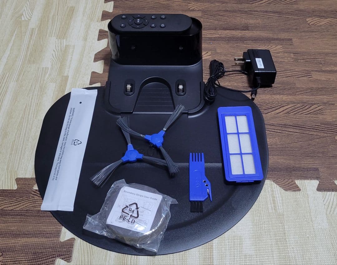 eufy Robovac G10 ハイブリッド ホワイト本体と付属品