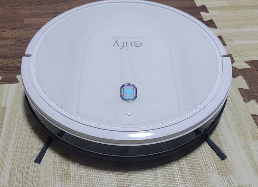 eufy Robovac G10 ハイブリッド ホワイト本体と付属品