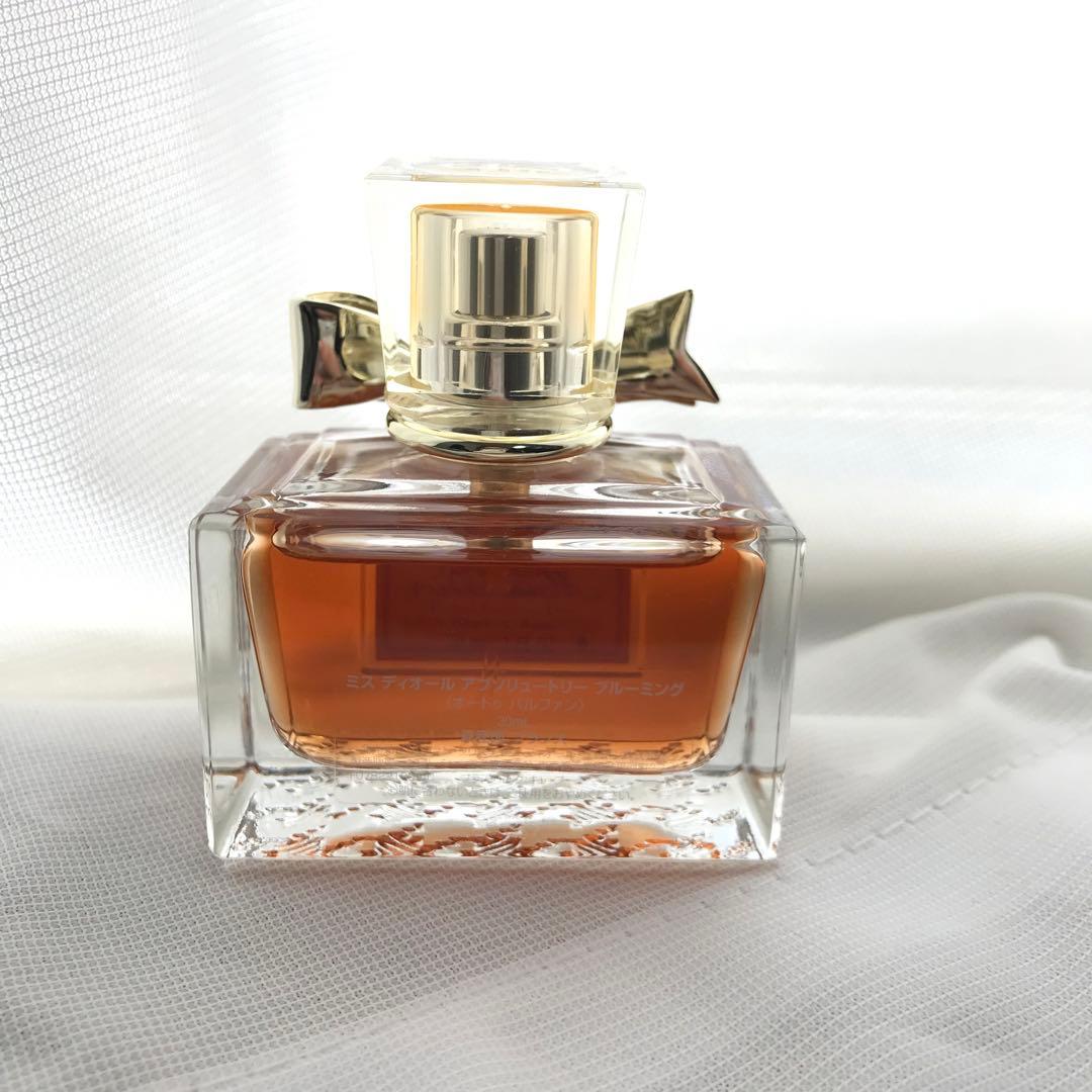 ミスディオール　アブソリュートリーブルーミング　オードゥパルファン　30ml