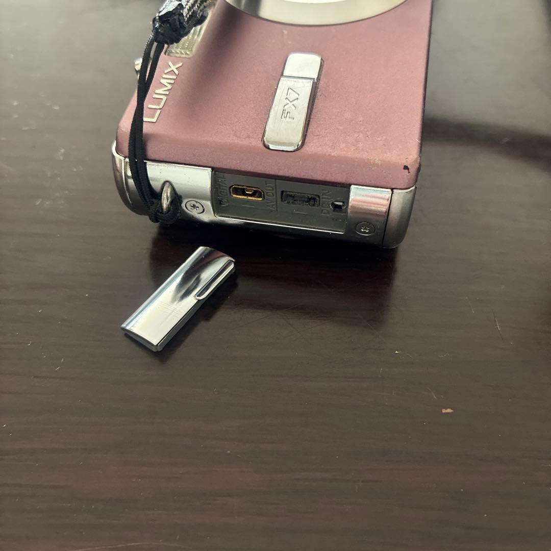 パナソニック　デジカメ　LUMIX ２種