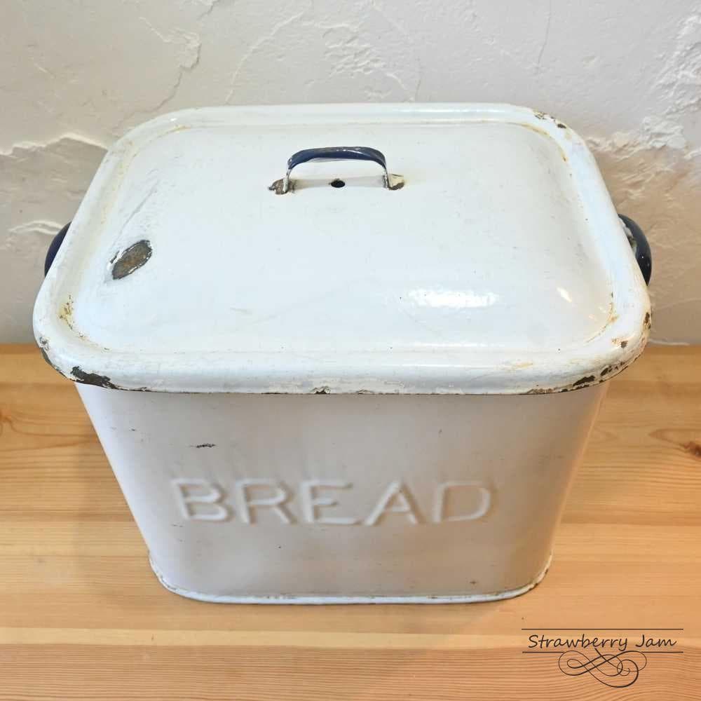 L3710-78 英国アンティーク ホーロー ブレッド缶 BREAD 小物入れ