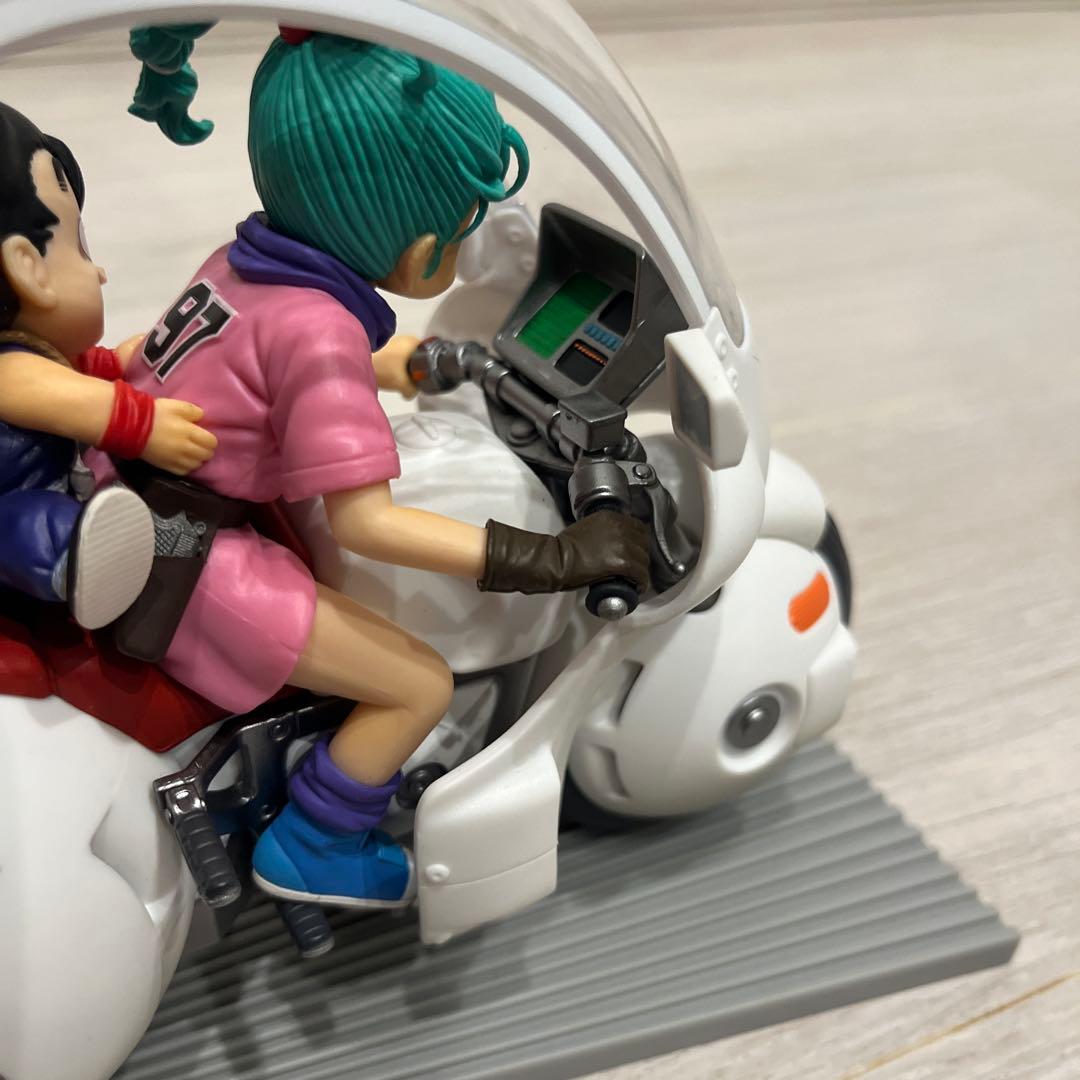 ドラゴンボール　一番くじ　孫悟空&ブルマ　バイクフィギュア　国内正規品