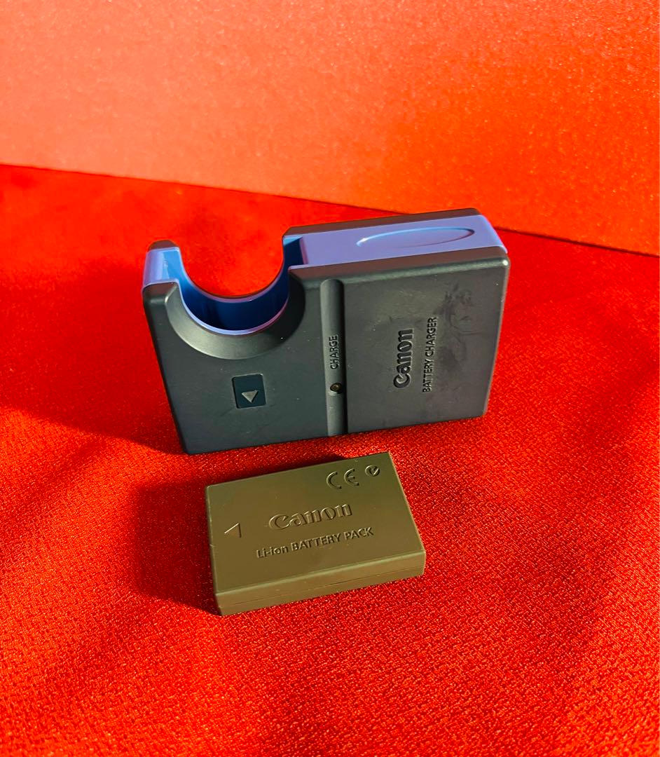 Canon IXY DIGITAL 4.0メガピクセル　※ジャンク品