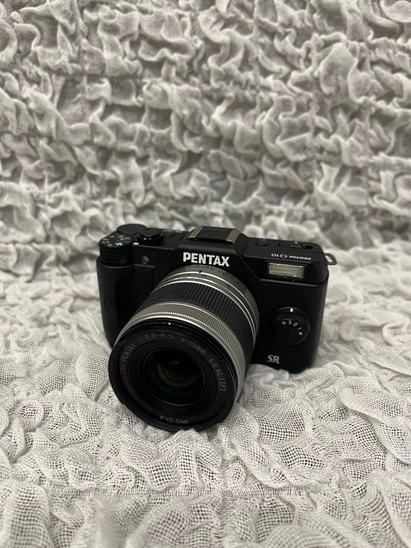 【付属品複数あります！】PENTAX Q10 ミラーレス一眼